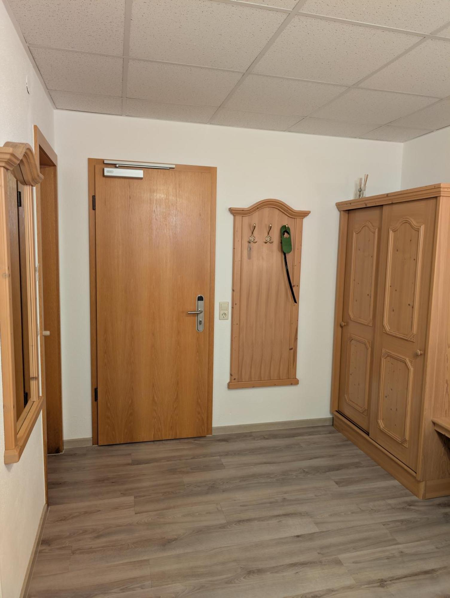 Hotel-Gasthof Zur Rose Weissenhorn Quarto foto